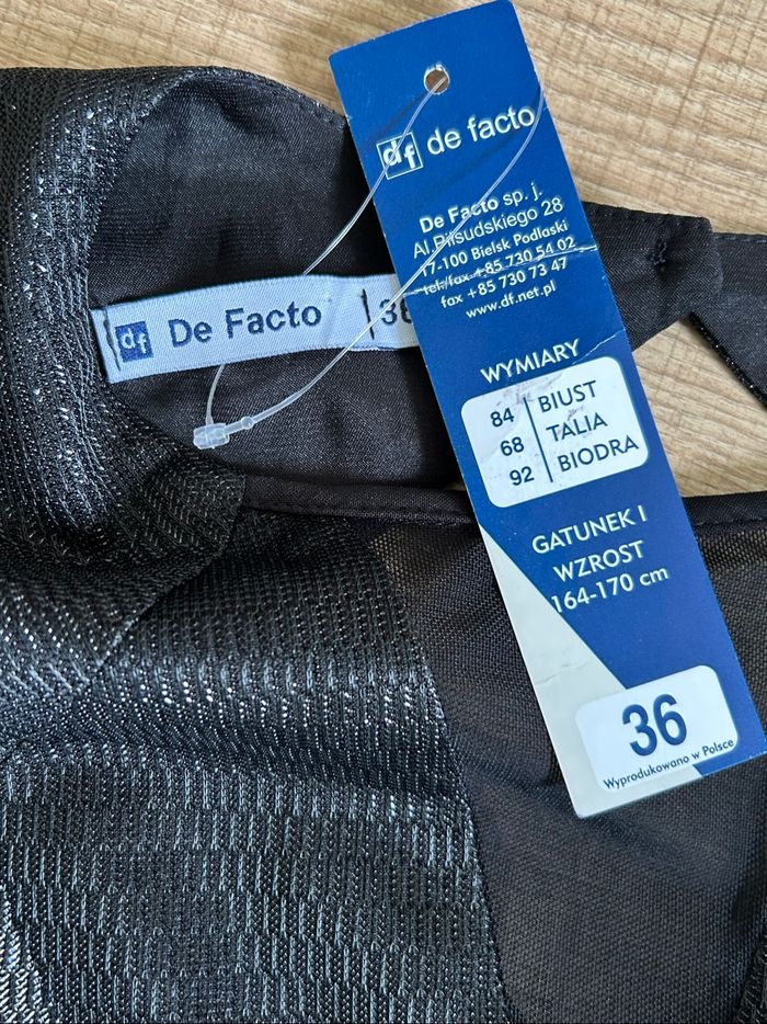 Robe noire et argentée neuve à manches longues De Facto taille 36 - photo numéro 9