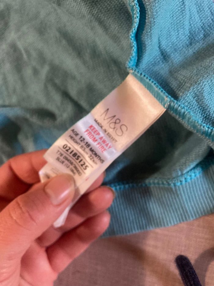 Sweat à capuche vert Monkey – M&S – 12-18 mois - photo numéro 3