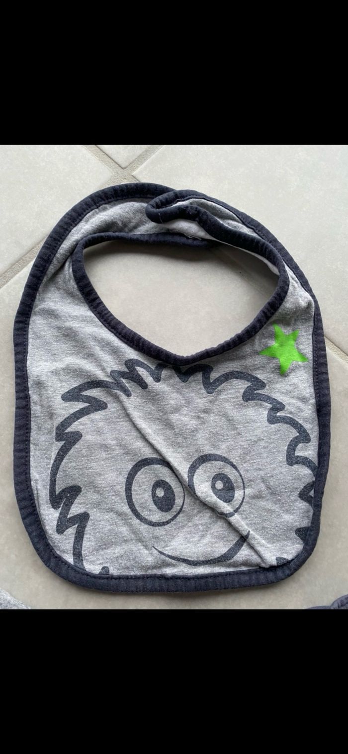 Lot de 3 bavoirs - photo numéro 4