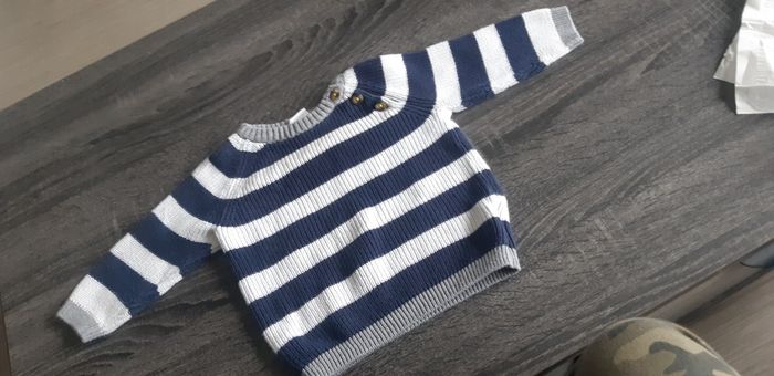 Pull Rayures