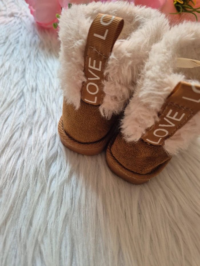 Bottines Love Love – Pointure 22 - photo numéro 4