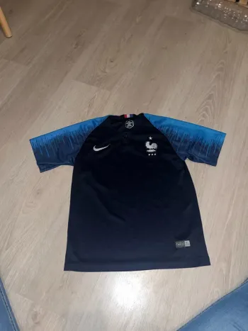 Tee shirt maillot de foot enfant