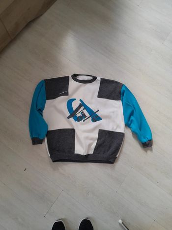 Sweat voileux  taille L