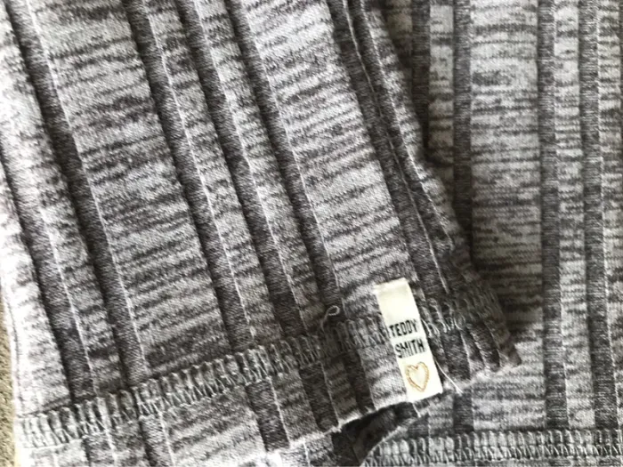 Robe longue griseTeddy smith 16 ans - photo numéro 10