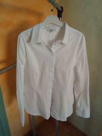 Chemise femme neuve sans étiquette