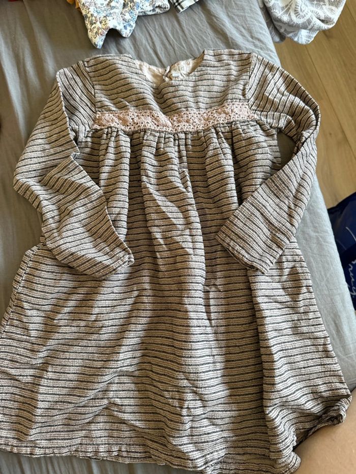 Robe 4 ans