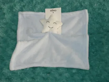 Doudou plat bleu blanc étoile Gémo  Neuf
