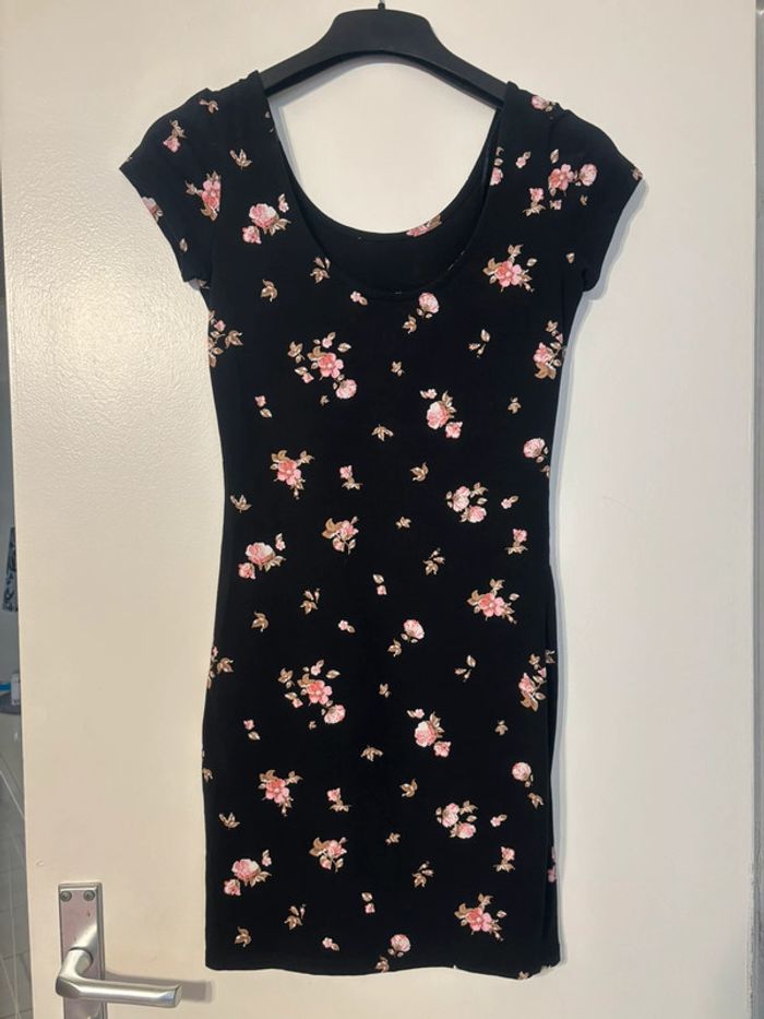 Robe à fleurs - photo numéro 2