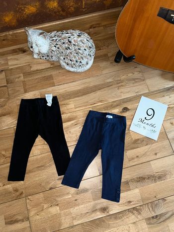 Lot de 2 legging kiabi et absorba noir et bleu très bon état 9 mois/71cm