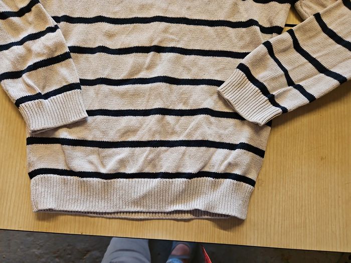 Pull Kiabi 12 ans - photo numéro 2