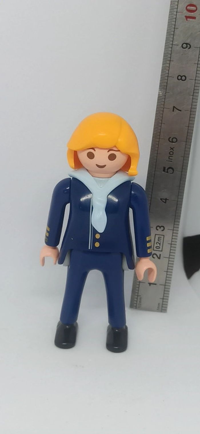 Femme hôtesse de l'air blonde playmobil