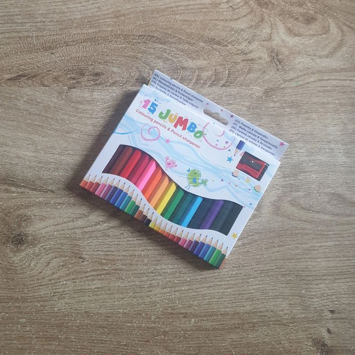 📚 Lot de 15 crayons de couleurs et taille crayons #emyfleury_scolaire