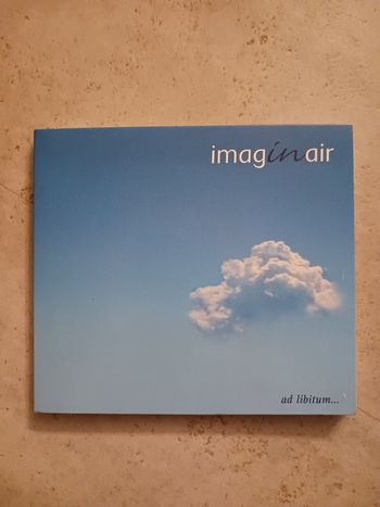 CD Imag in air