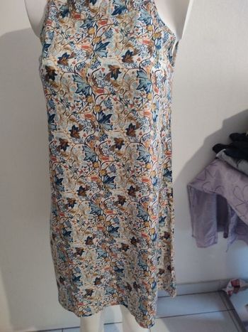 #kyyie32femme. Robe sans manche taille 32