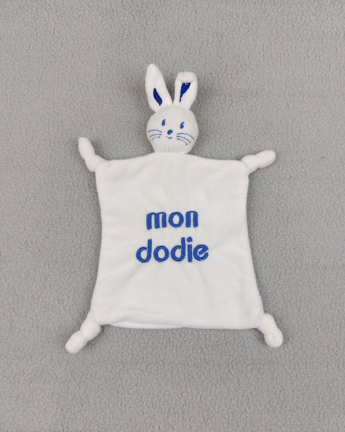 Doudou lapin plat carré blanc brodé mon Dodie bleu TBE - Etiquette coupée