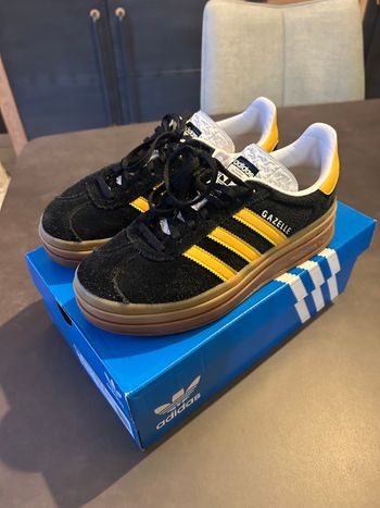 Adidas gazelle compensées 