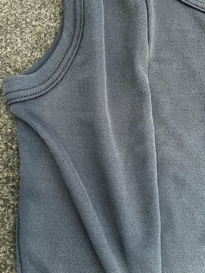 Robe courte bleu nuit matière tri-acétate S/petit M - photo numéro 2