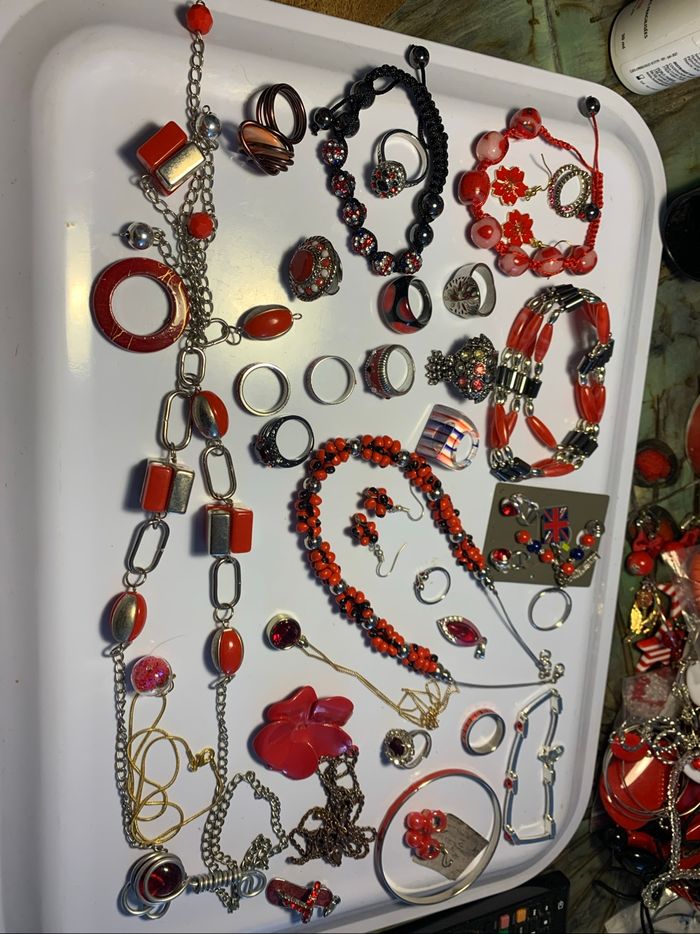 Gros lot bijoux rouges (voir descriptif)