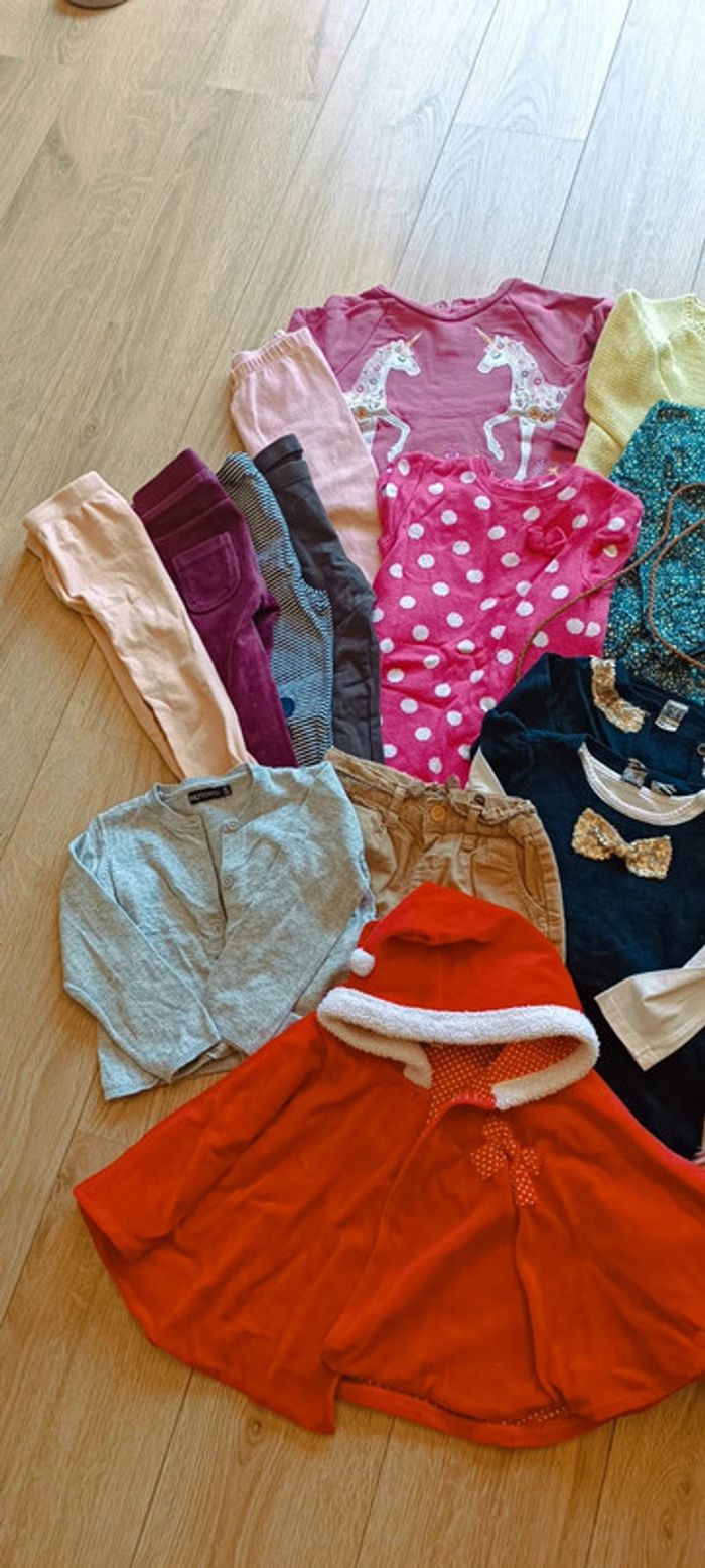 Lot vêtements 24mois fille - photo numéro 4