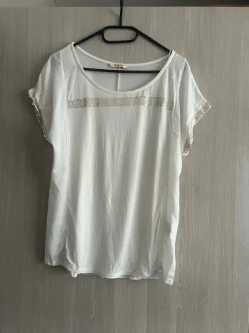 T shirt Camaïeu taille 2