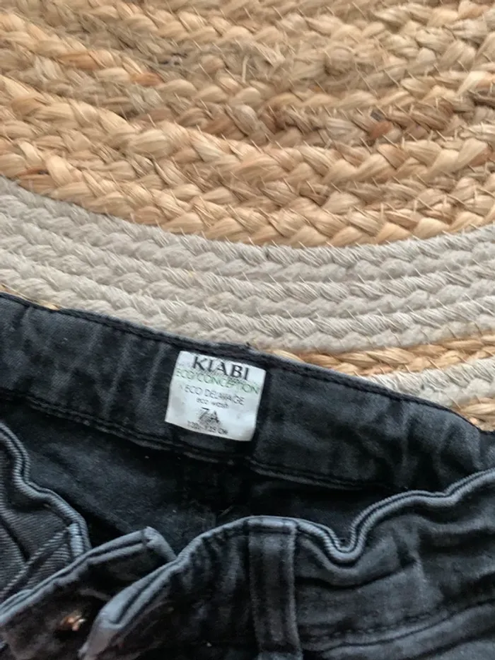 Jeans noir - photo numéro 3
