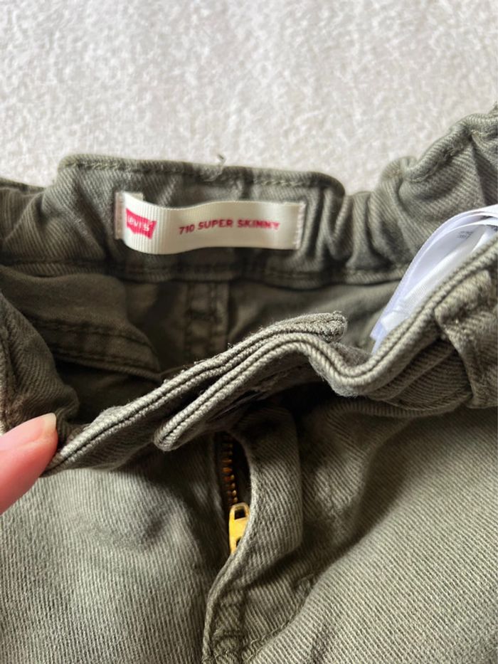 Jean Levis super skinny 8 àns - photo numéro 3