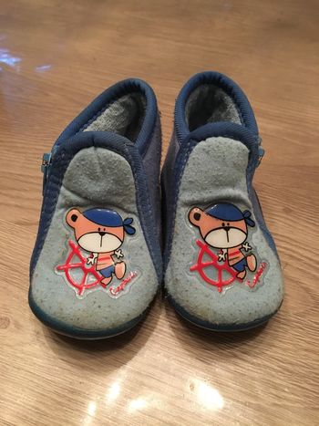 Chaussons bébé pointure 18