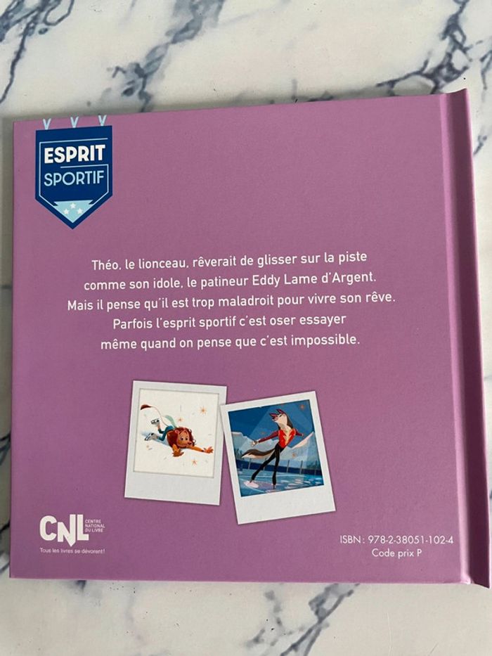 Livre macdo Le gala de patinage. - photo numéro 2