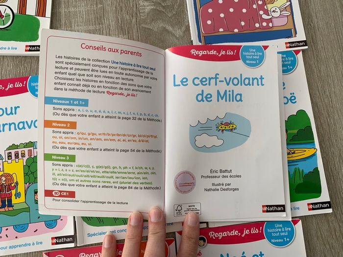 Regarde , je lis ! Mila et Noé - photo numéro 2