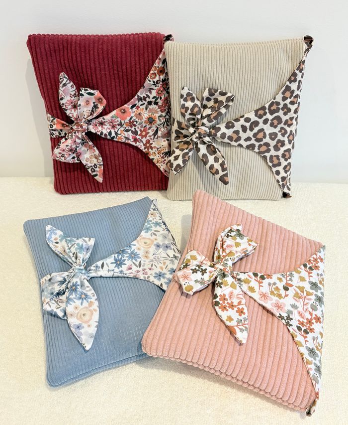 Pochette à livre de poche (ou liseuse) Rose Pâle Fleurie - photo numéro 2