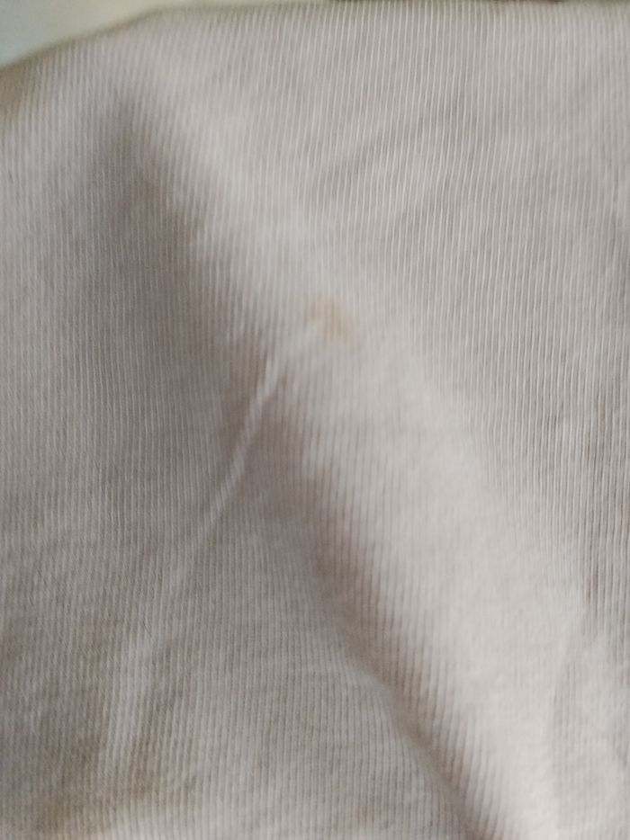 Lot t shirt filles 4 ans - photo numéro 7