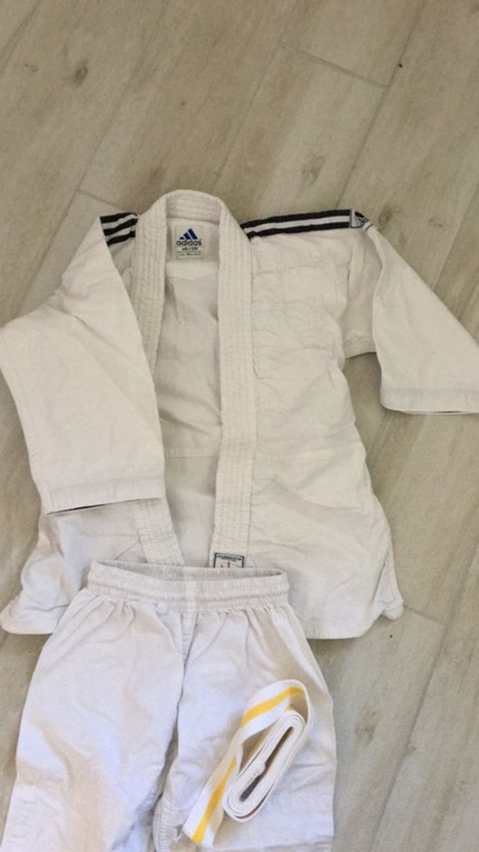 Kimono  Adidas