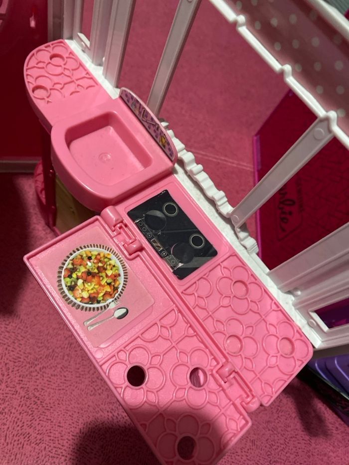 La maison portative de barbie - photo numéro 5