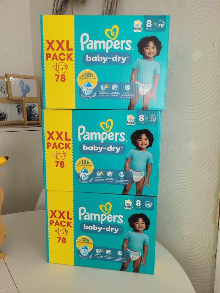 Couche pampers taille 8