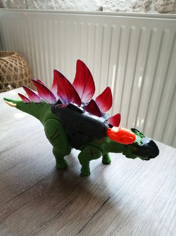 Dinosaure robo alive