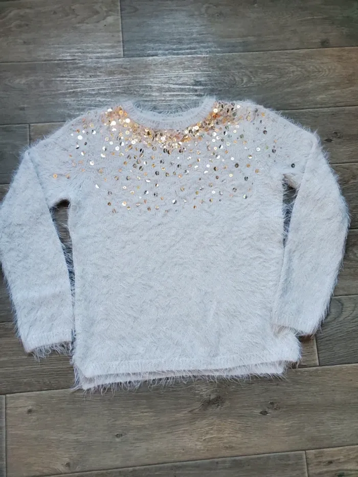 Pull taille 9/10 ans bon état H&M