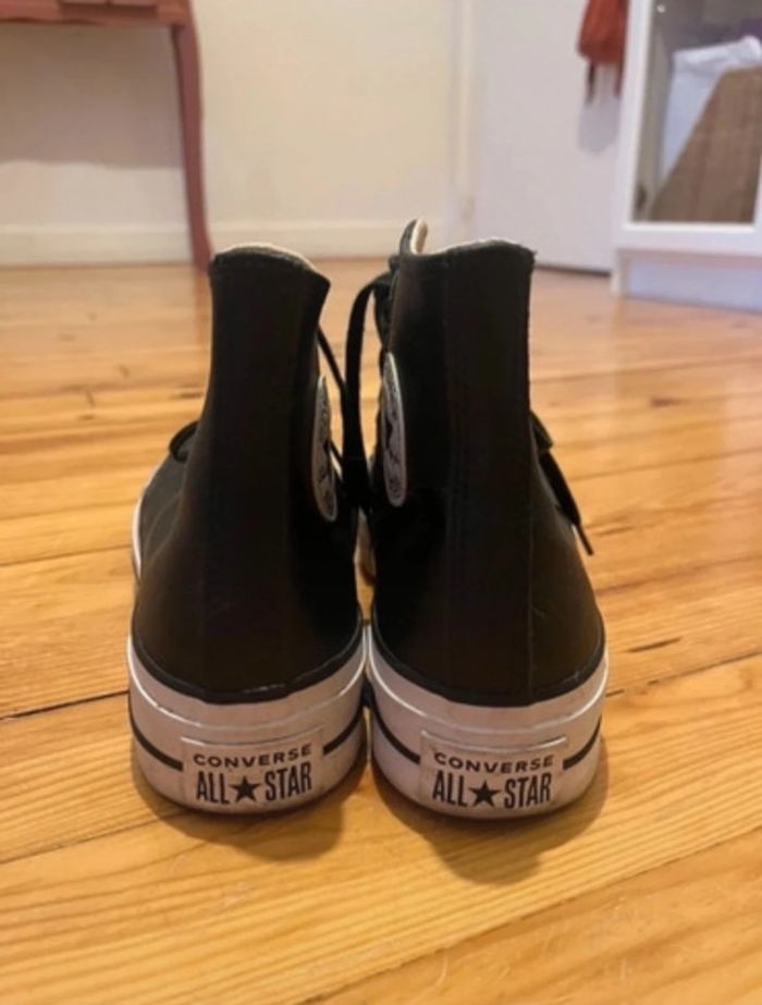 Converse en cuir noir - photo numéro 5