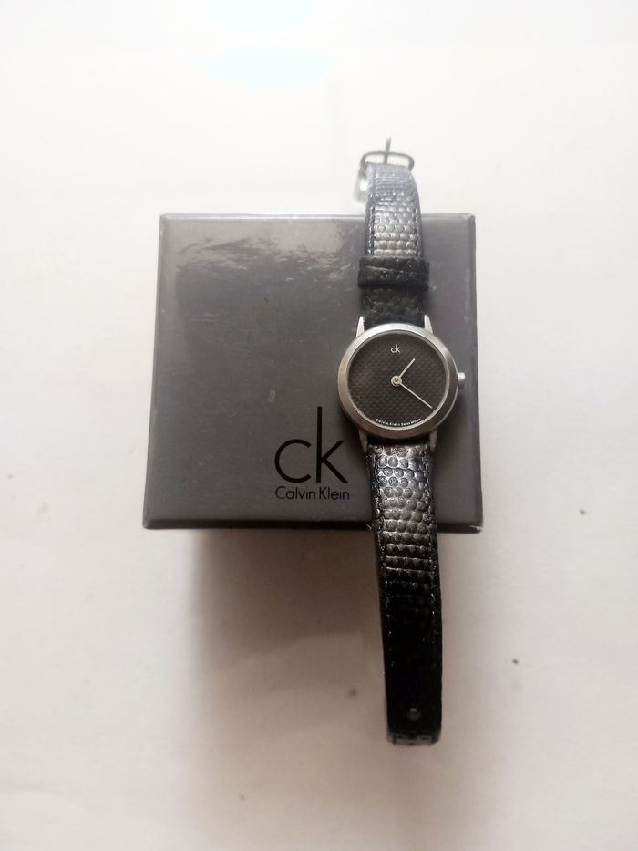Montre CK avec boîte et certificat - photo numéro 5