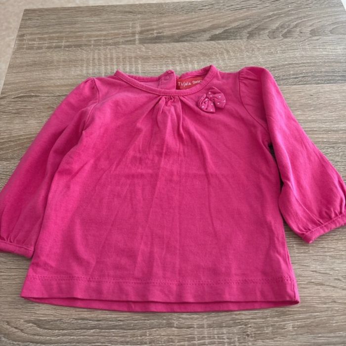 TEE shirt