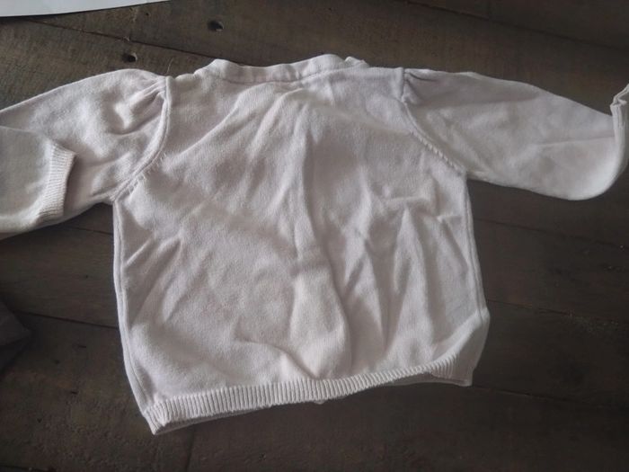 Lot de 3 gilets bébé fille 9 mois - photo numéro 11