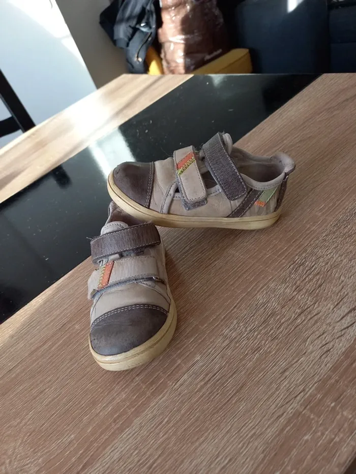 Chaussures garçon 24 - photo numéro 6