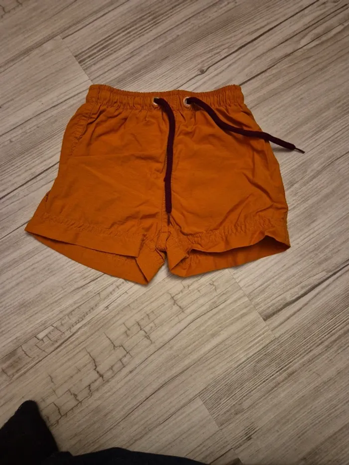 Short pour piscine bébé