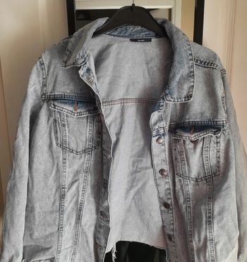 Veste en Jean destroy Taille 48