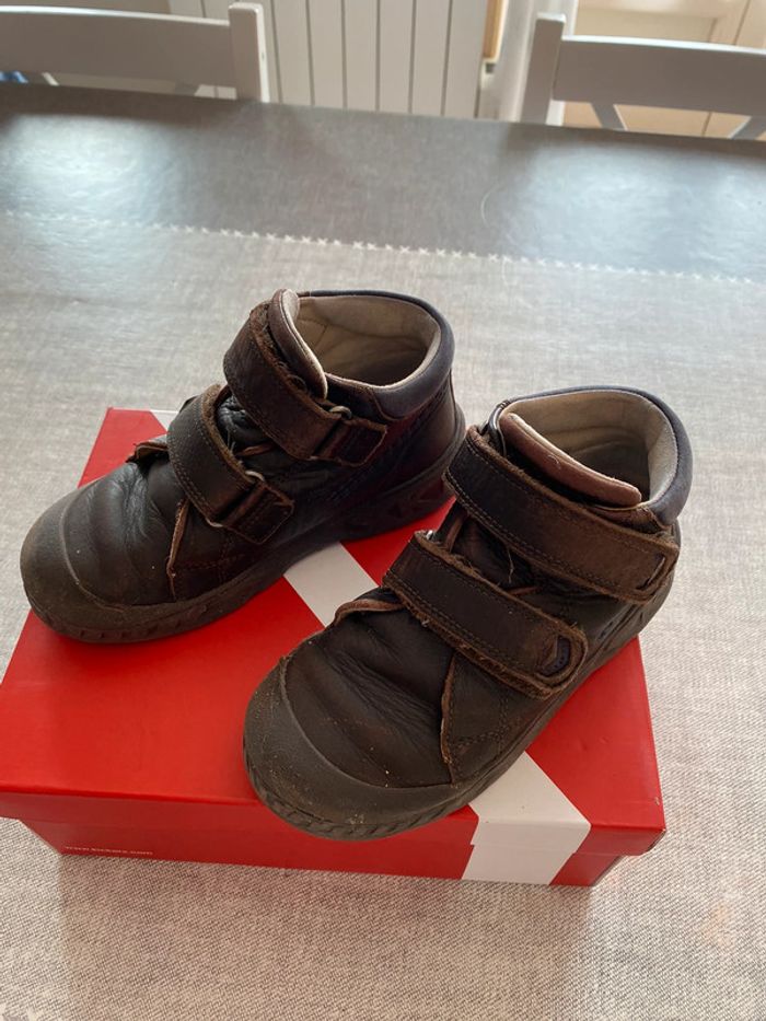 Chaussures Kickers taille 29
