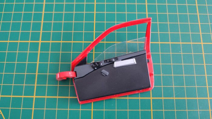 Porte droite pièce détachée miniature 1/18 Solido Citroën Xsara Wrc #C62 - photo numéro 2