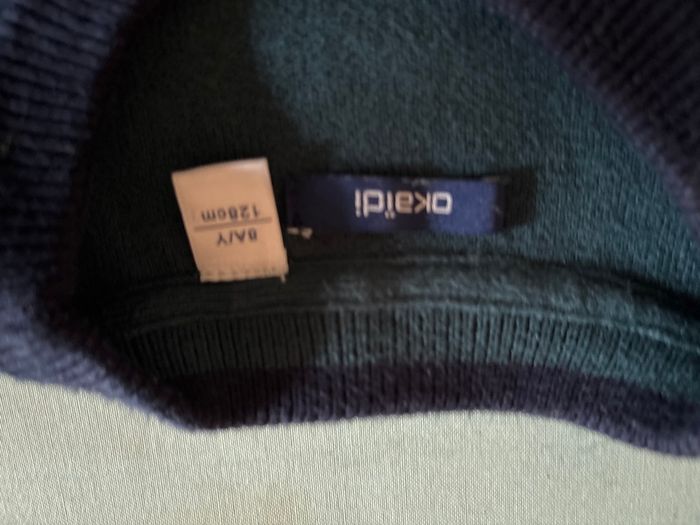 Vends pull okaidi 8 ans très bon état - photo numéro 3