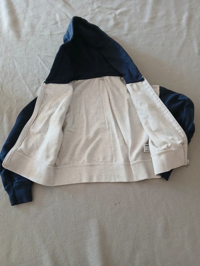 Veste a capuche garçon 5 ans - photo numéro 2