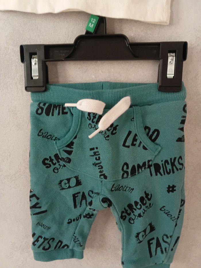 Ensemble kiabi 1mois - photo numéro 2