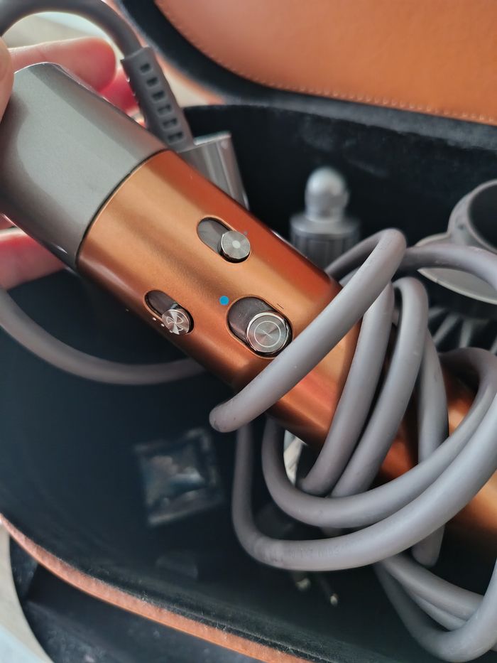 Dyson airwrap - photo numéro 2