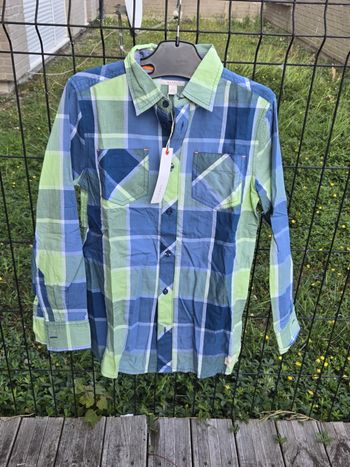 Chemise Esprit taille 10-11 ans neuve